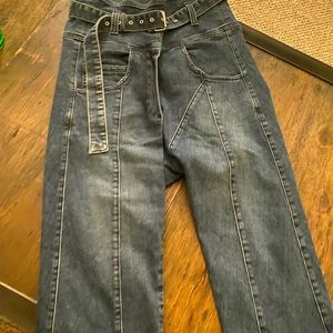 RACHEL COMEY cropped blue jeans with belted waist double pockets on the front